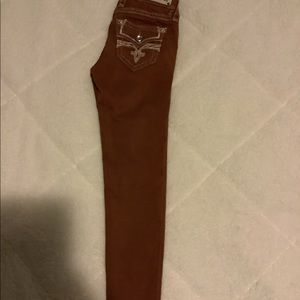 Adorable Brown lightweight material for these Rock Revival Jeans inseam 28